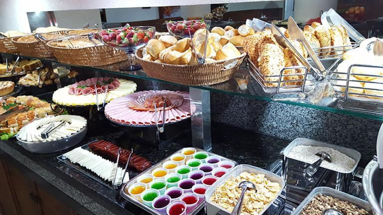 Roma'S Hotel อูมัวรามา ภายนอก รูปภาพ